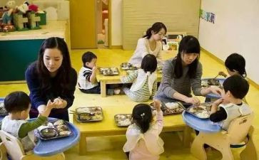 2024幼儿园大班保育员个人总结8篇