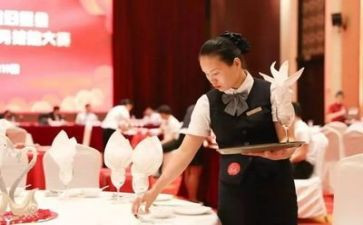餐饮部月工作总结与计划6篇