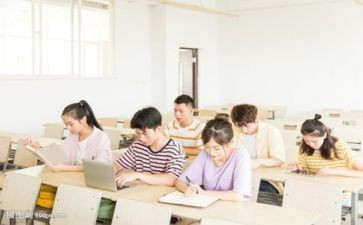 大学优秀作文精选8篇