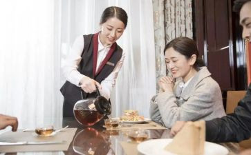服务月个人总结报告5篇