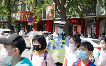 爱护校园,保护环境的演讲稿5篇
