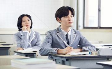 名教师事迹精选5篇