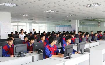 技校年度工作总结5篇