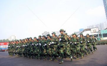 军训结束致辞稿5篇