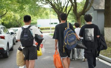 学生离校申请书5篇