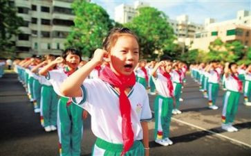 小学少先队优秀辅导员事迹5篇