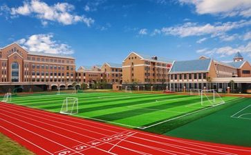 写学校事作文400字通用8篇