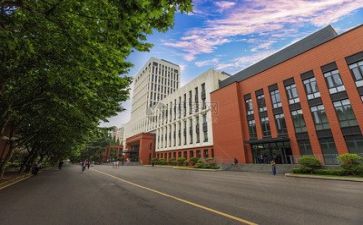 学校年度工作报告范文5篇