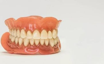 保护牙齿中班健康教案8篇