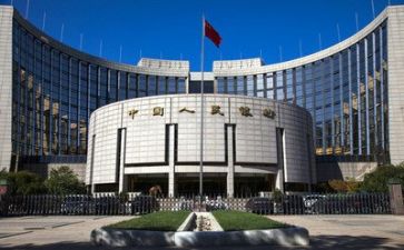 个人银行述职报告优质5篇