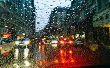 小班《雨》的教案最新8篇