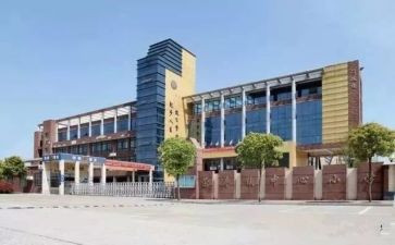 乡中心校后勤工作总结8篇